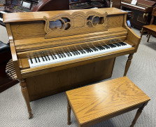 R Wurlitzer console piano